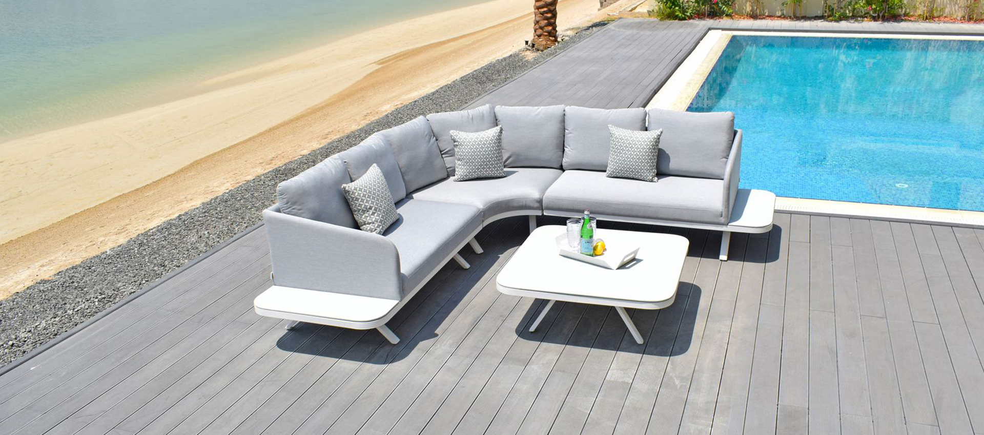 Maze Outdoor Fabric - Cove Corner Sofa
