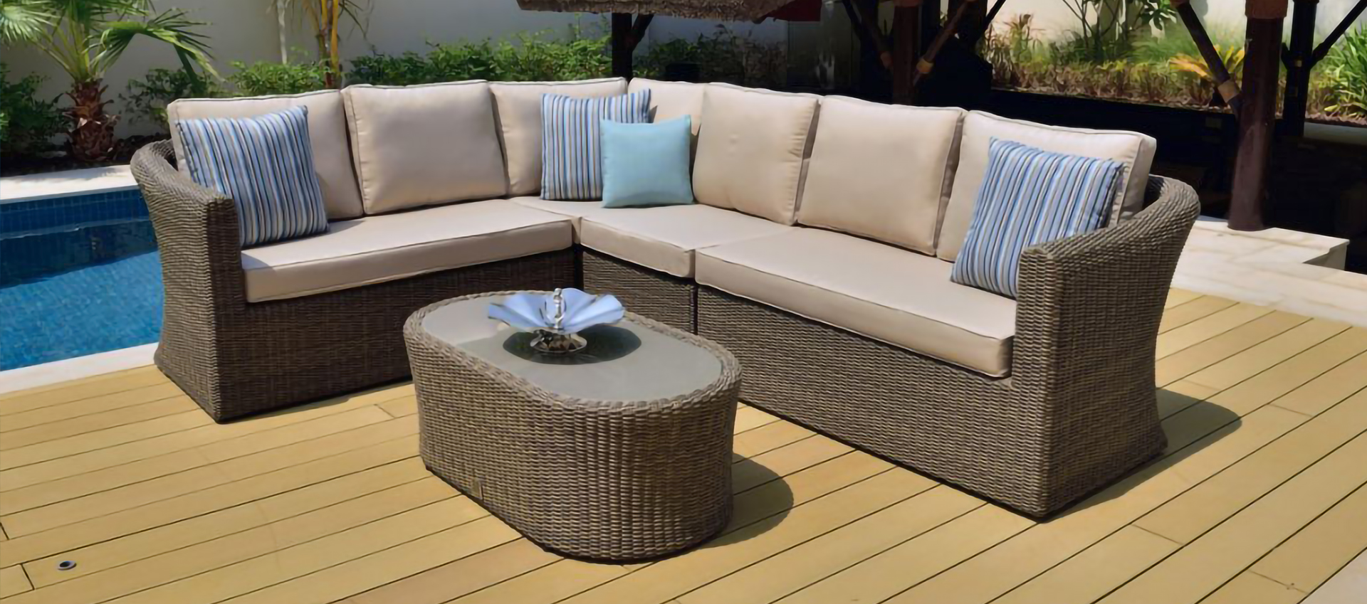 Maze Rattan - Winchester High Back Corner Sofa